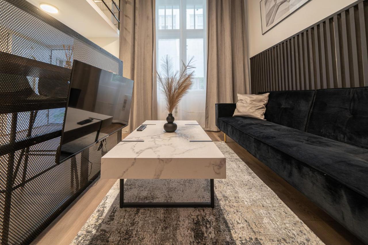 D37 - Dohany Street Urban Suite - Best Location By Bqa 布达佩斯 外观 照片